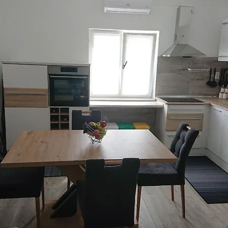 Apartment Amama * Brodarica (Sibenik-Knin)